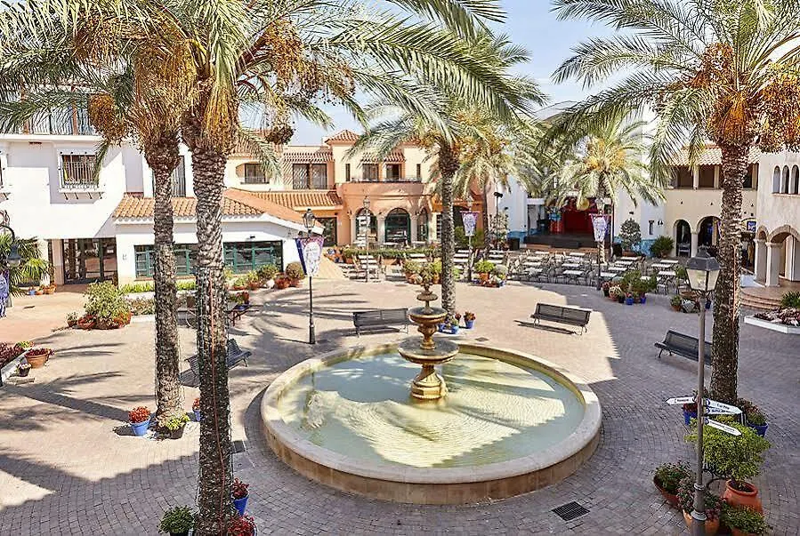 PortAventura Hotel Colorado Creek: Theme Park Access Included Salou 4*,  Spain