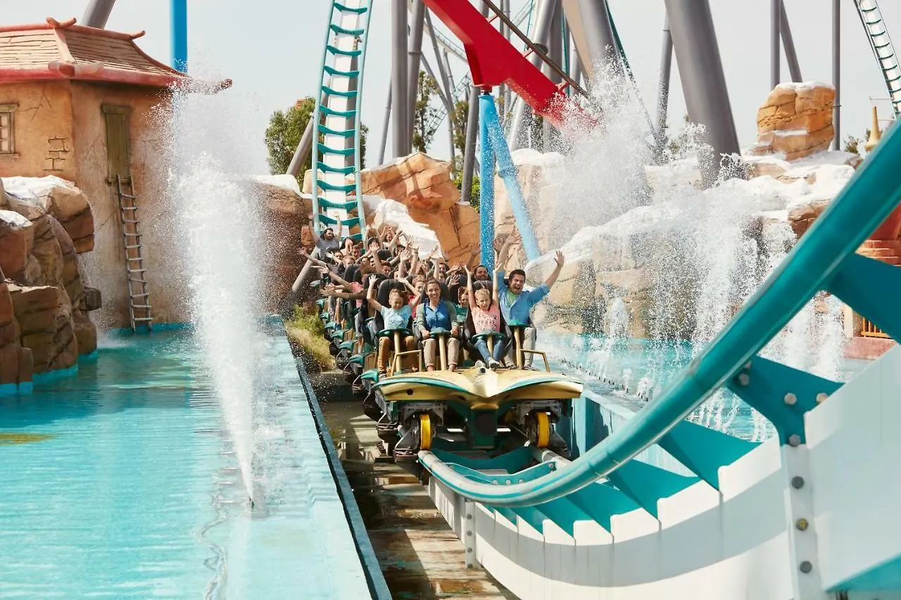 PortAventura Hotel Colorado Creek: Theme Park Access Included Salou